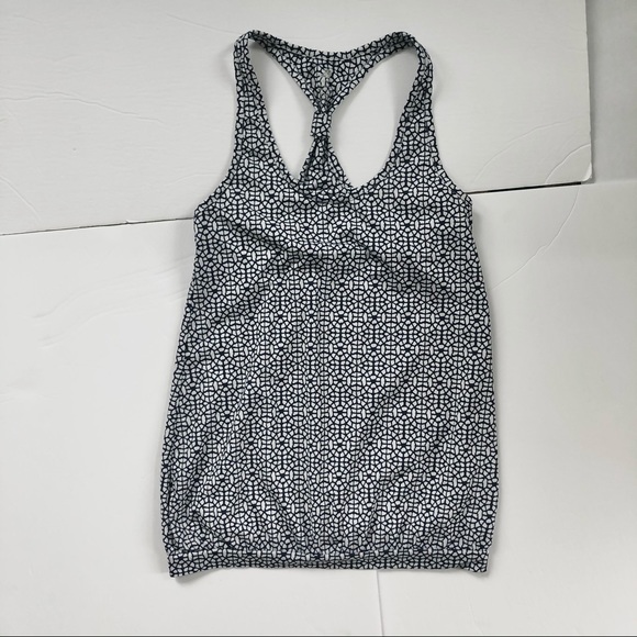 Patterned Women’s Tank top - Picture 1 of 2